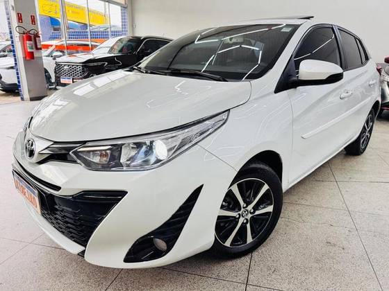 TOYOTA YARIS 1.5 16V FLEX XLS CONNECT MULTIDRIVE TOYOTA YARIS 1.5 16V FLEX XLS CONNECT MULTIDRIVE